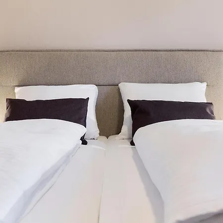 Hotell Muellerbraeu 3*